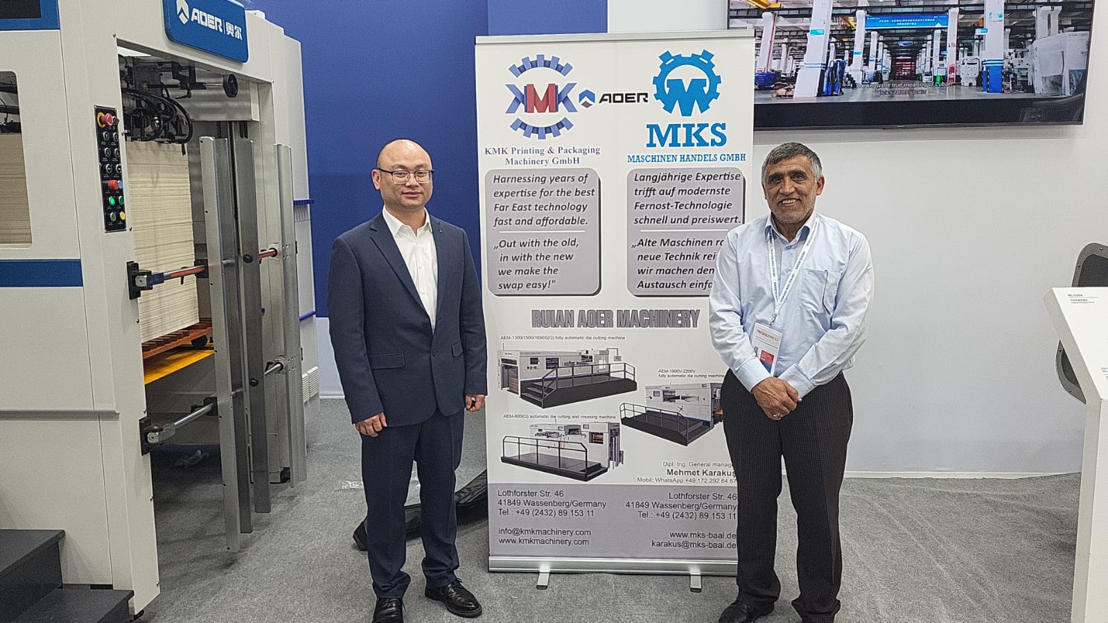 KMK team at industry trade show